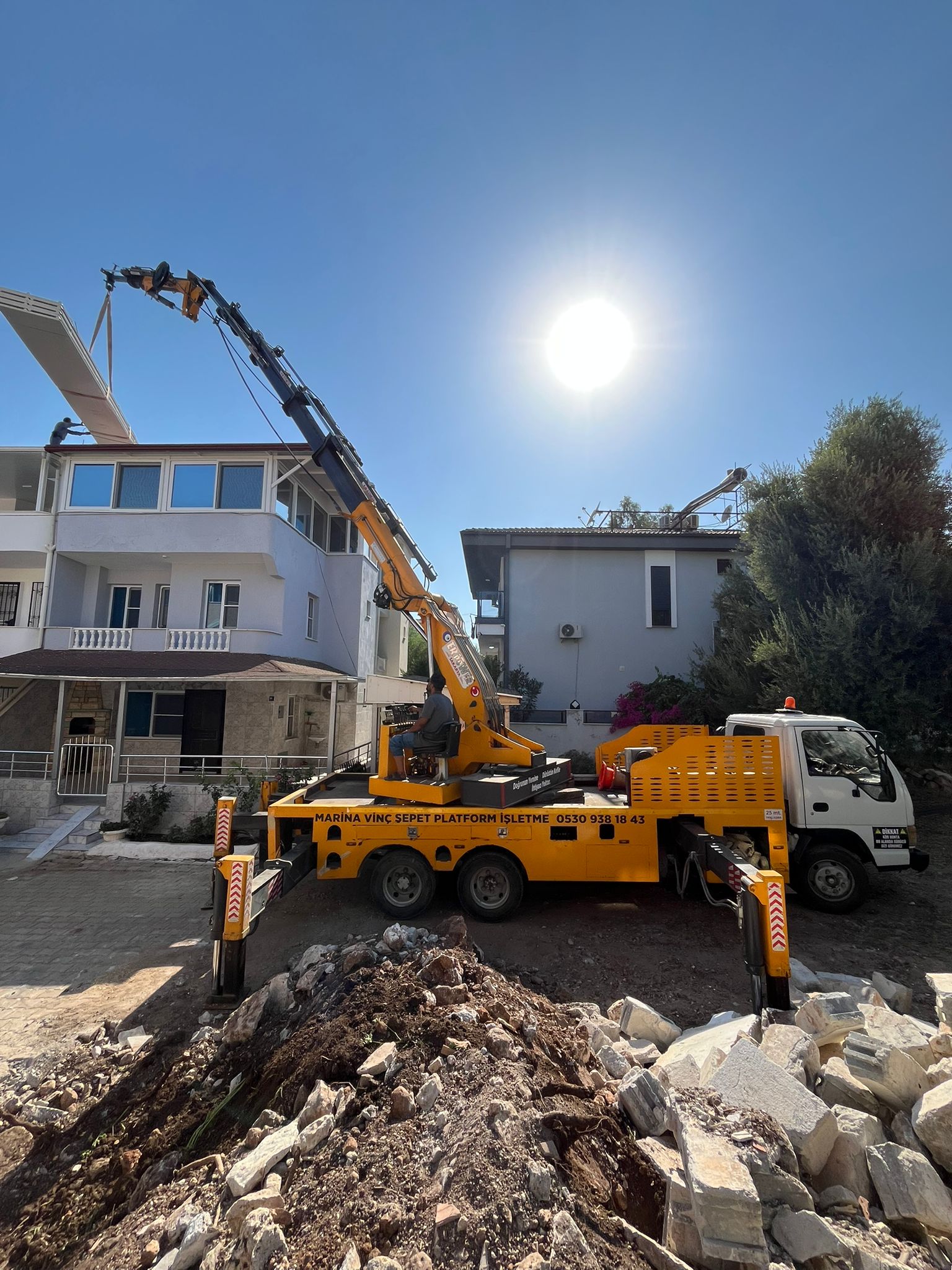 Depo ve Fabrikalar için Forklift Kiralamanın Avantajları