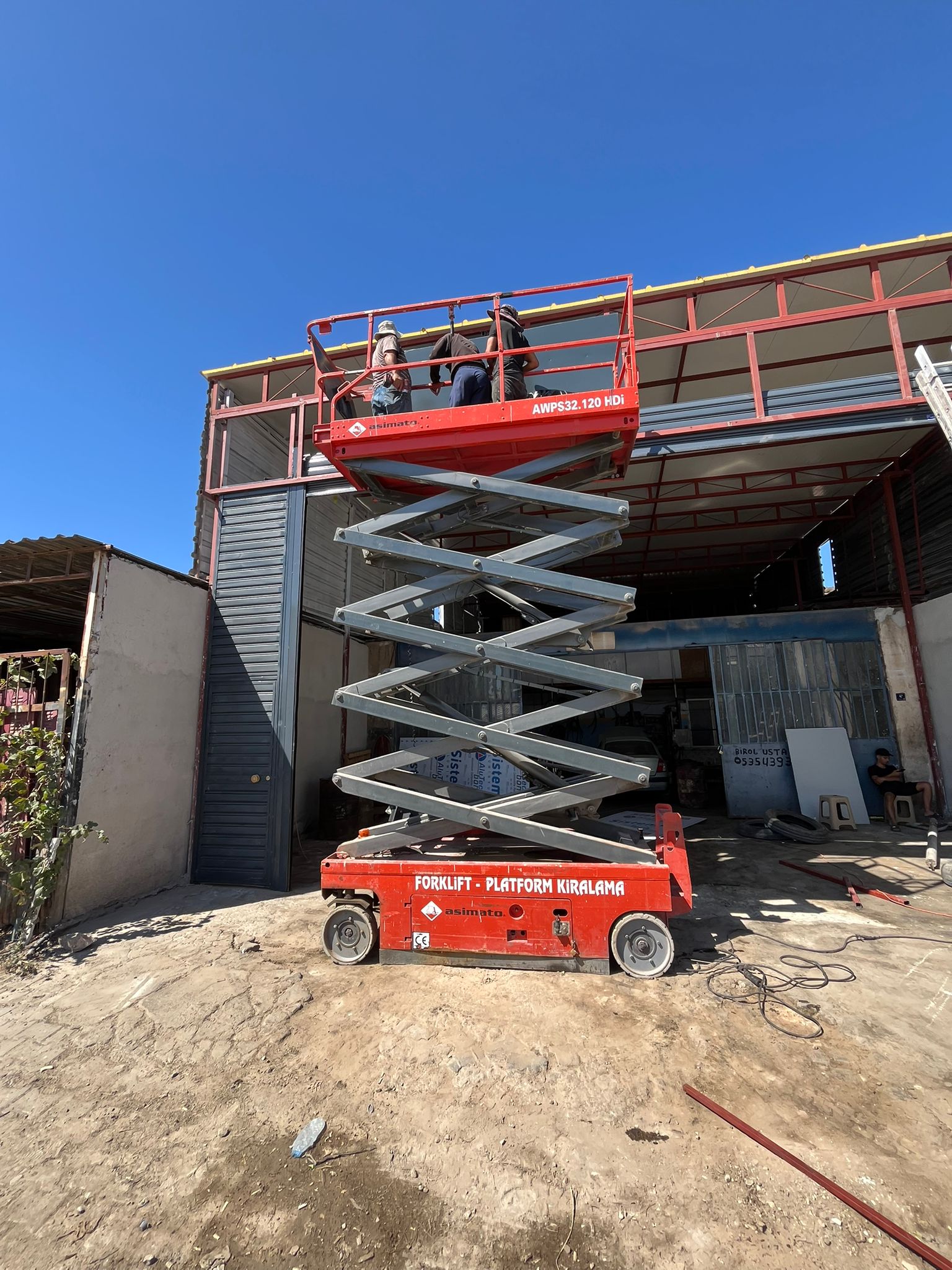 Cam Temizliği ve Sepetli Platform Kullanımı